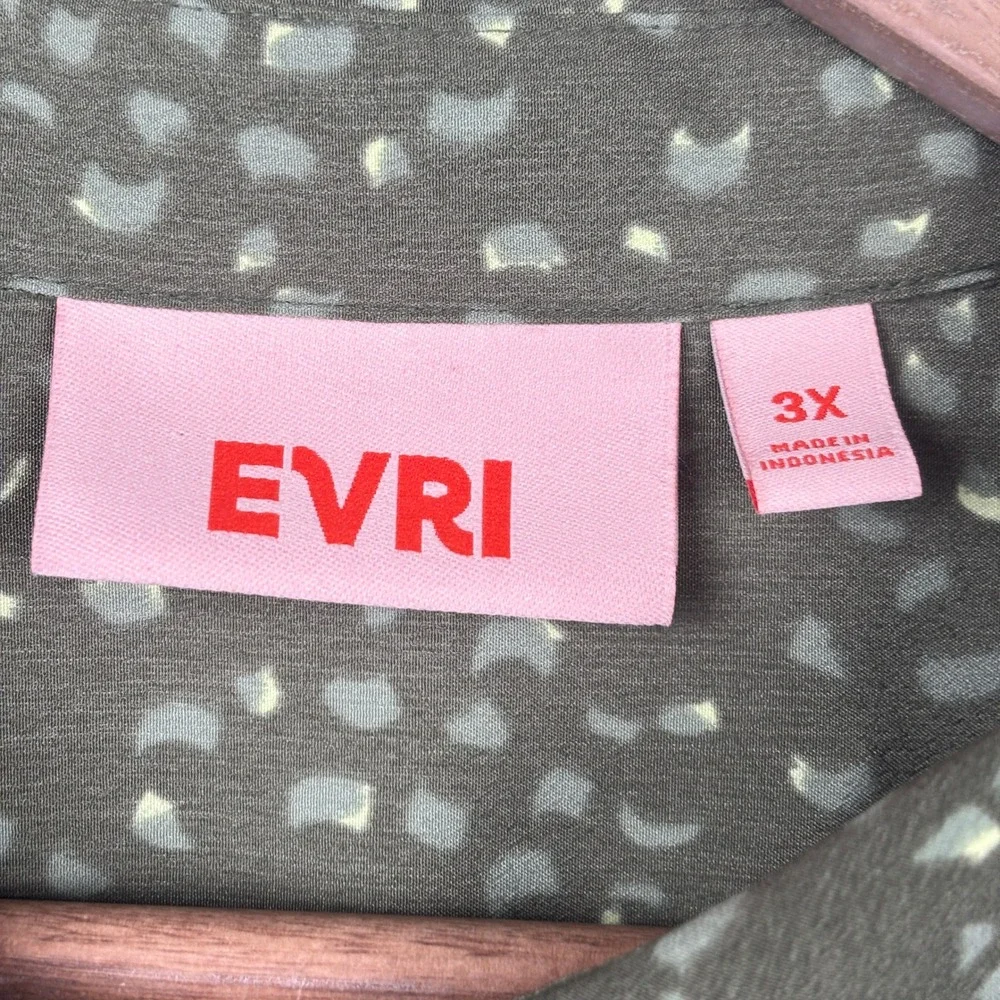 EVRI Utility Shirt Womens 3X Button Front Chest Pockets
